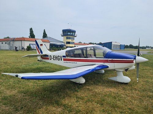Robin DR400 - 180HP