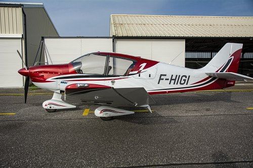 Robin DR 401