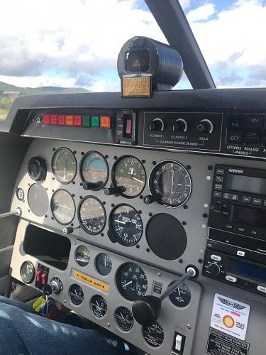 Robin DR400