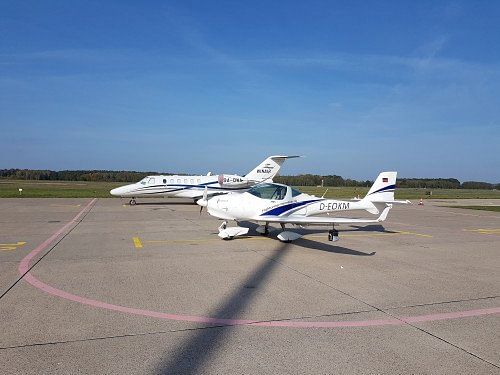 Aquila A210 (AT01)