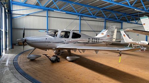 Cirrus SR22TN