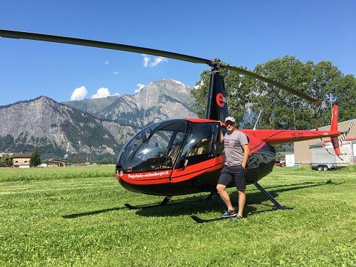 Robinson R44