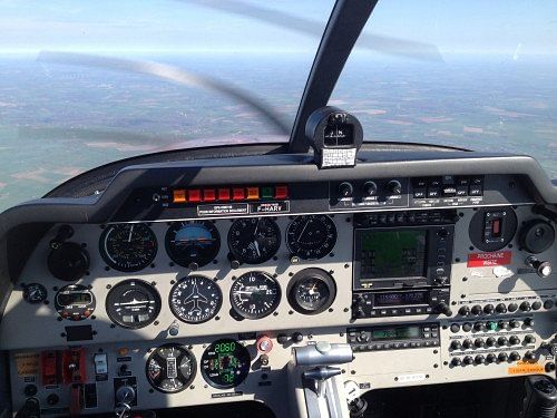 Robin DR400 - 135HP