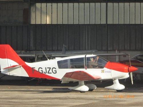 Robin DR400 - 120HP