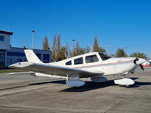Piper PA 28-181