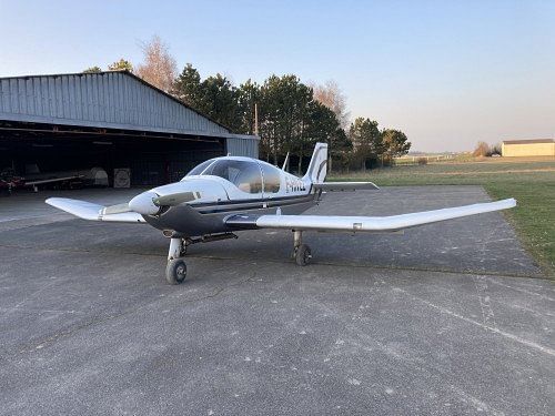 Robin DR400 - 180HP