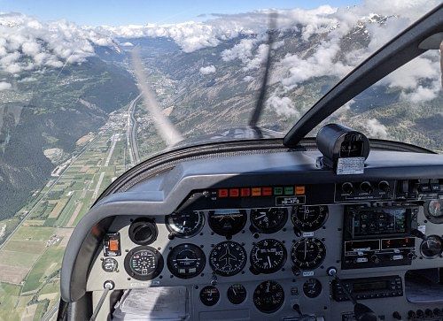 Robin DR400 - 180HP