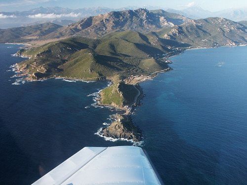 Visite aérienne de la Corse depuis Calvi