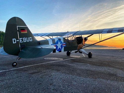 Piper L4 Grasshoppers