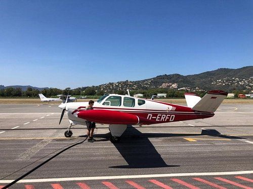 Beechcraft Bonanza 35 V-Tail