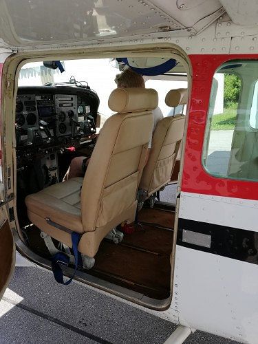 Cessna 182T Skylane