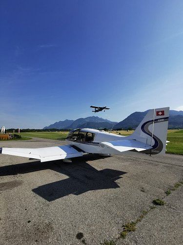Robin DR400