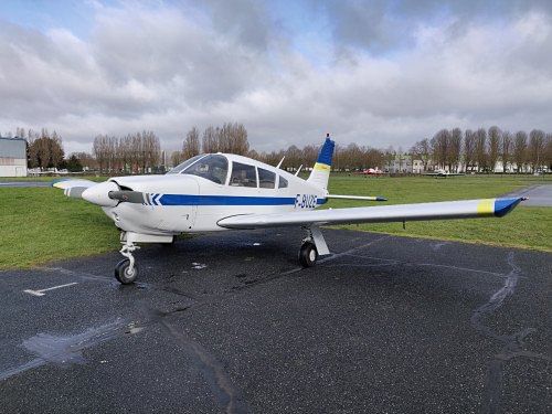 Piper PA28-201 Arrow II
