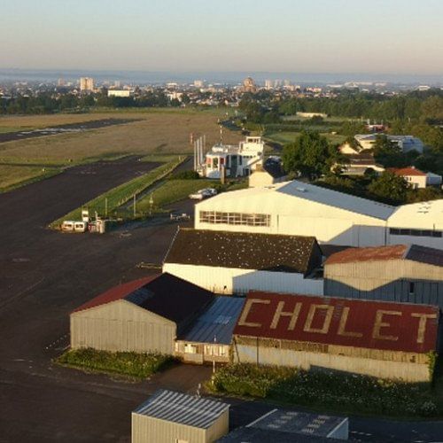 Promenade autour de Cholet en Cirrus SR20