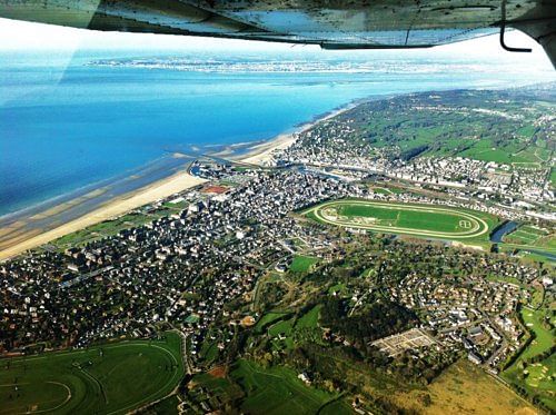 Enjoy the sites and tastes of Deauville harbour
