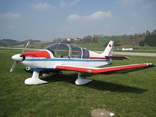 Robin DR400