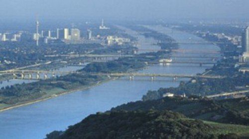Flug über Wien, Alpenvorland, St.Pölten für 3 Personen 90Min