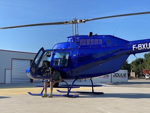 Bell 206B3