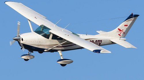 Cessna 182