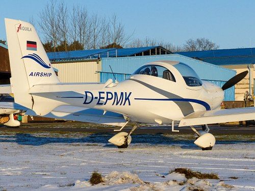 Aquila A210 (AT01)