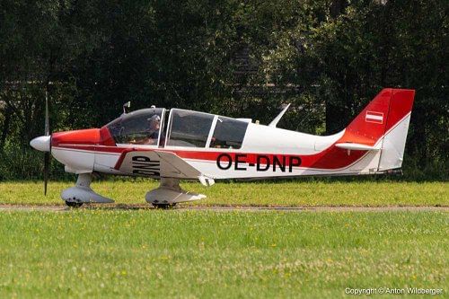 Robin DR400