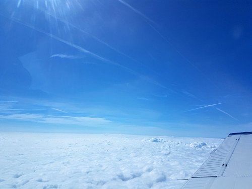 Vol depuis Lyon jusqu'à Morlaix en Beechcraft (aller/retour)