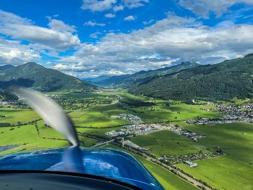 Cirrus SR22 T