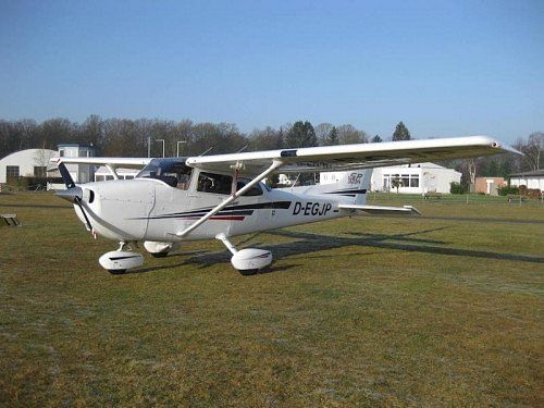 Cessna 172 SP