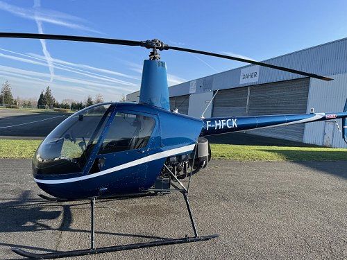 Robinson R22