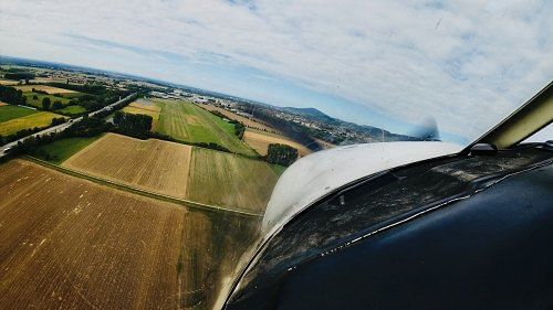 Piper 28-235