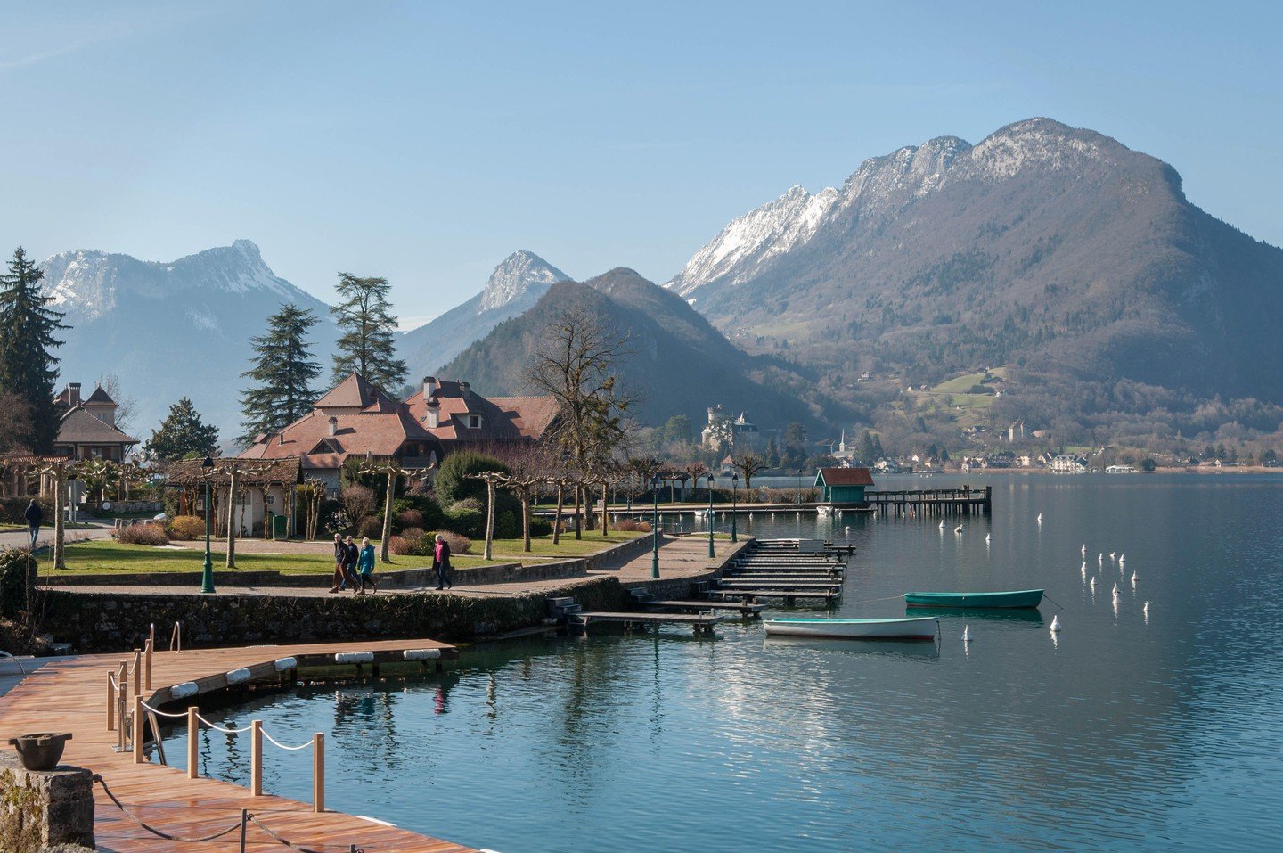 annecy travel from london