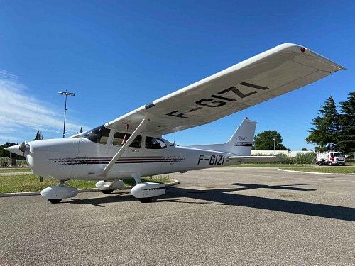 Cessna 172 R