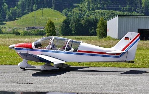 Robin DR400