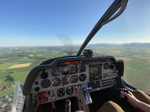 Robin DR400
