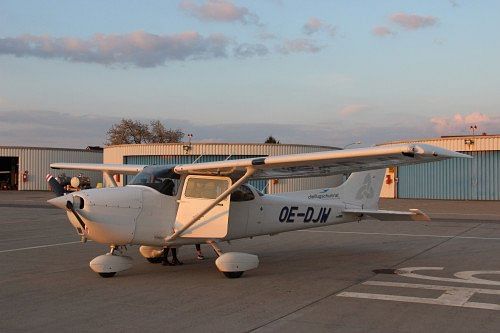 Cessna 172 R
