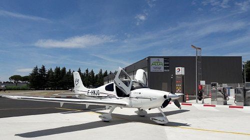 Cirrus SR22TN