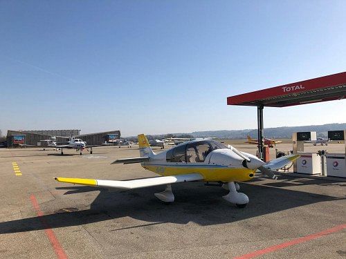 Robin DR400 - 140HP