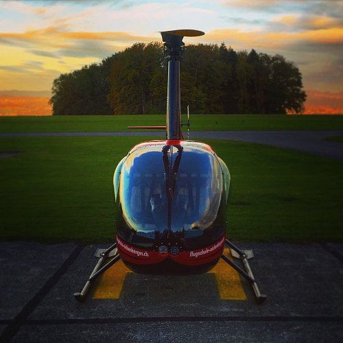 Robinson R44
