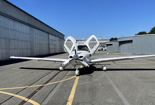 Cirrus SR22