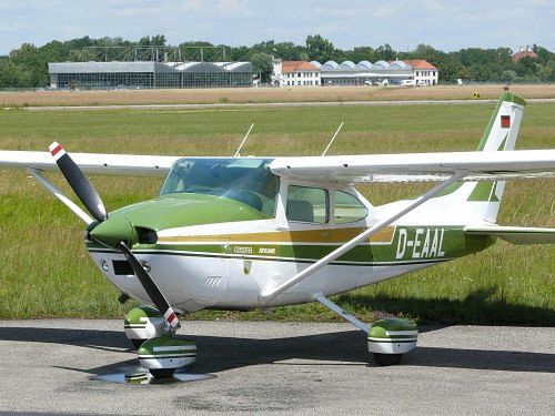 Cessna 182