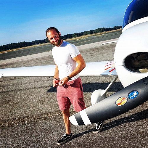 Cirrus SR20