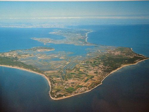 Survol de l'archipel Charentais : Île d'Aix, Oléron et Ré