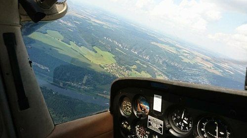 Rundflug über Meißen, Dresden und die Sächsische Schweiz