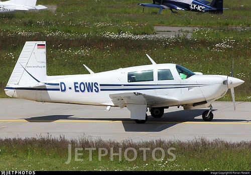 Mooney M20J