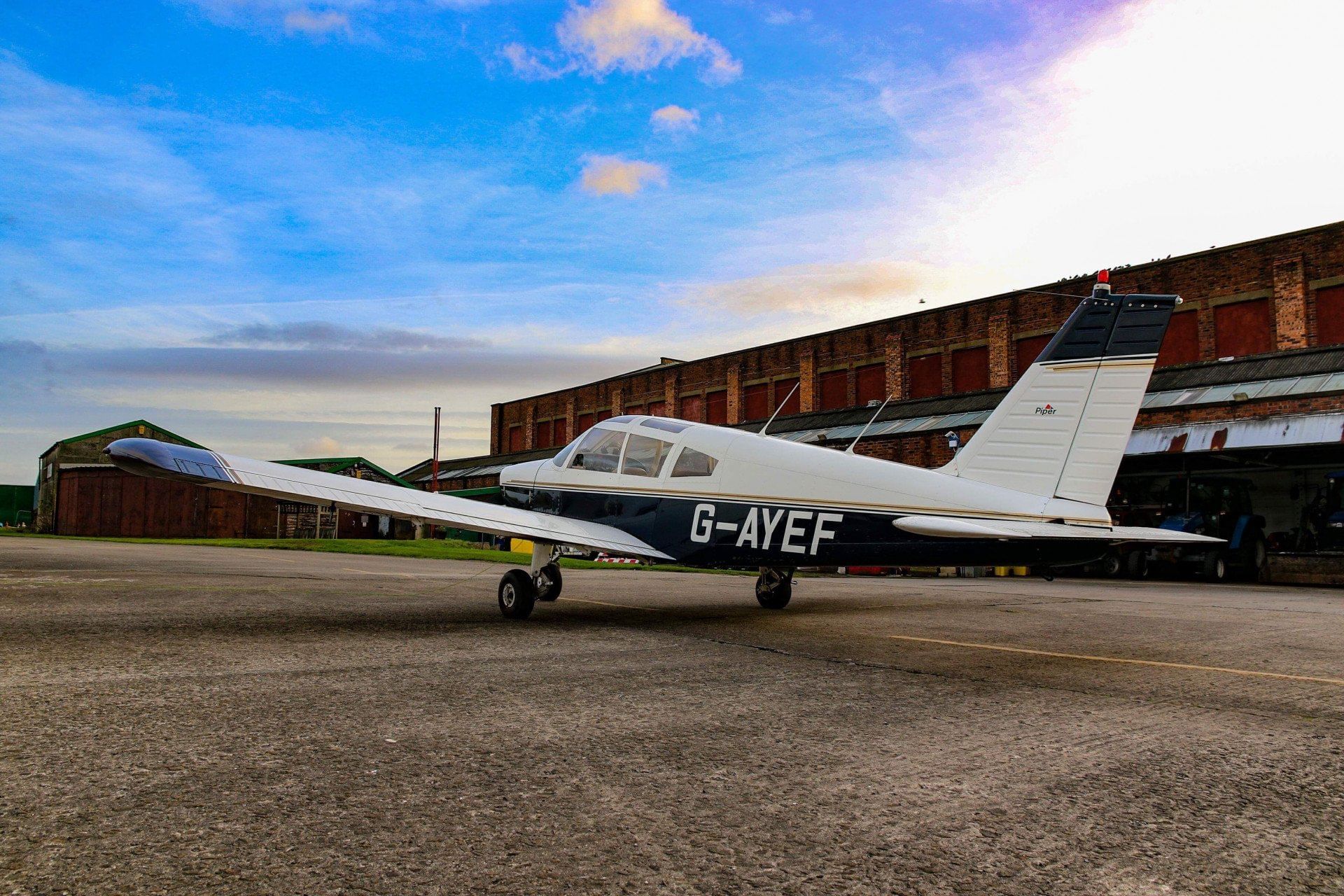 Sightseeing flight LIVERPOOL • Wingly