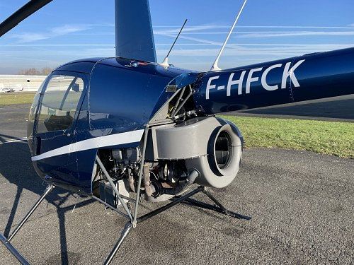 Robinson R22