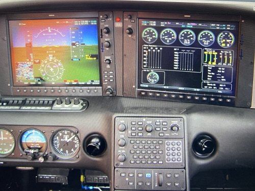 Cirrus SR22