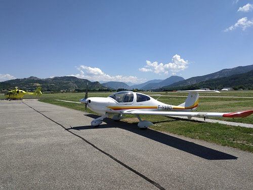 Diamond Aircraft DA 40 Conventionnel